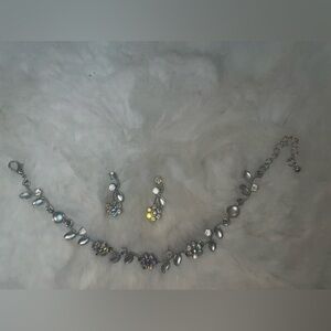 Floral Fine Jewelry 3 Black, Gold and Silver Earrings and a necklace